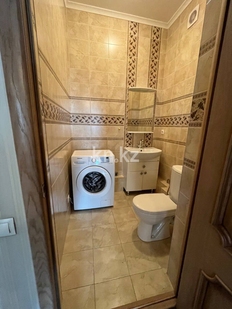 Продажа 4-комнатной квартиры, 136 м² - Продажа квартир в районе Михайловка в Караганде фото 14 из 23