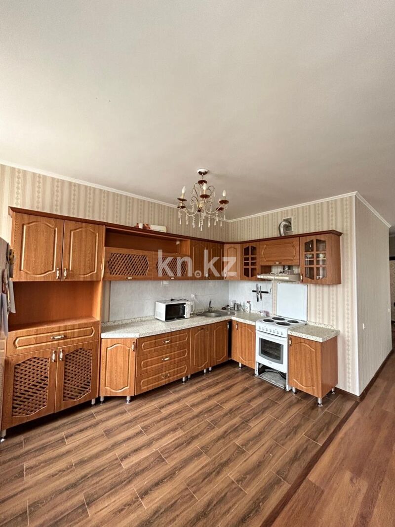 Аренда 3-комнатной квартиры, 90 м² - Аренда квартир помесячно в Казахстане - страница 2 фото 1 из 9