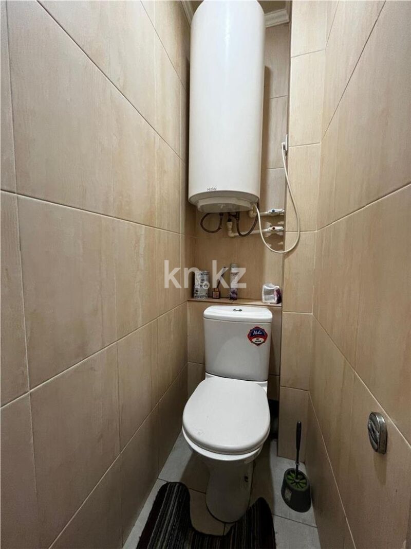 Продажа 3-комнатной квартиры, 47 м² - Продажа трехкомнатных квартир в Майкудуке Караганды - страница 5 фото 9 из 13