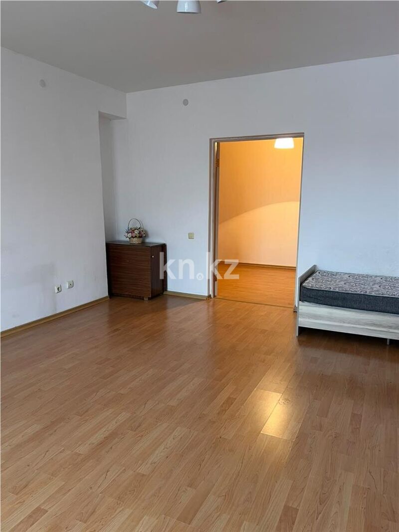 Продажа 2-комнатной квартиры, 67 м² - Продажа двухкомнатных квартир в кирпичном доме в Казахстане фото 2 из 12