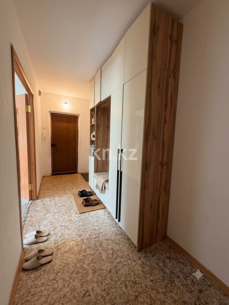 Продажа 3-комнатной квартиры, 65 м² - Продажа трехкомнатных квартир в Караганде фото 2 из 24