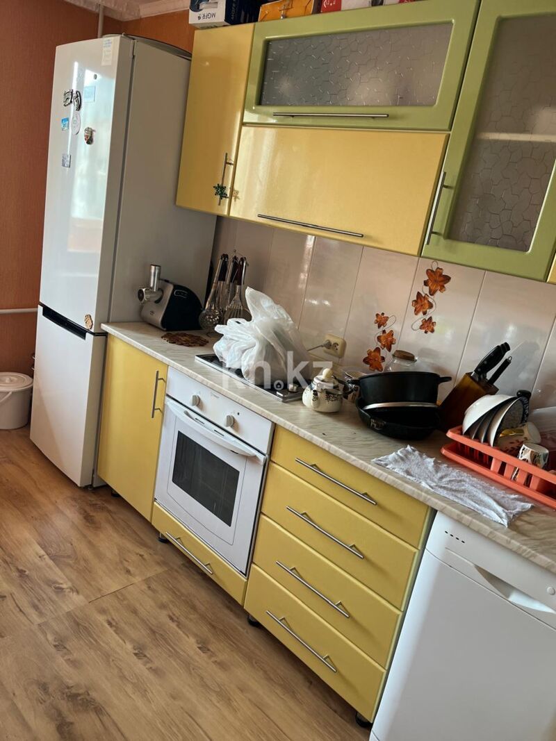 Продажа 3-комнатной квартиры, 64 м² - Продажа трехкомнатных квартир на Юго-Востоке Караганды - страница 20 фото 7 из 21