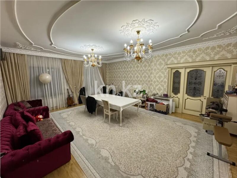 Продажа 4-комнатной квартиры, 210 м² - Продажа четырехкомнатных квартир в кирпичном доме в Казахстане - страница 8 фото 1 из 8