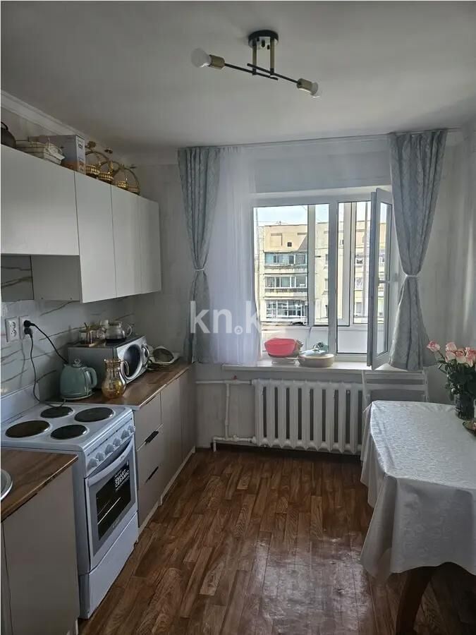 Продажа 2-комнатной квартиры, 49 м² - Продажа двухкомнатных квартир в Майкудуке Караганды - страница 20 фото 3 из 6