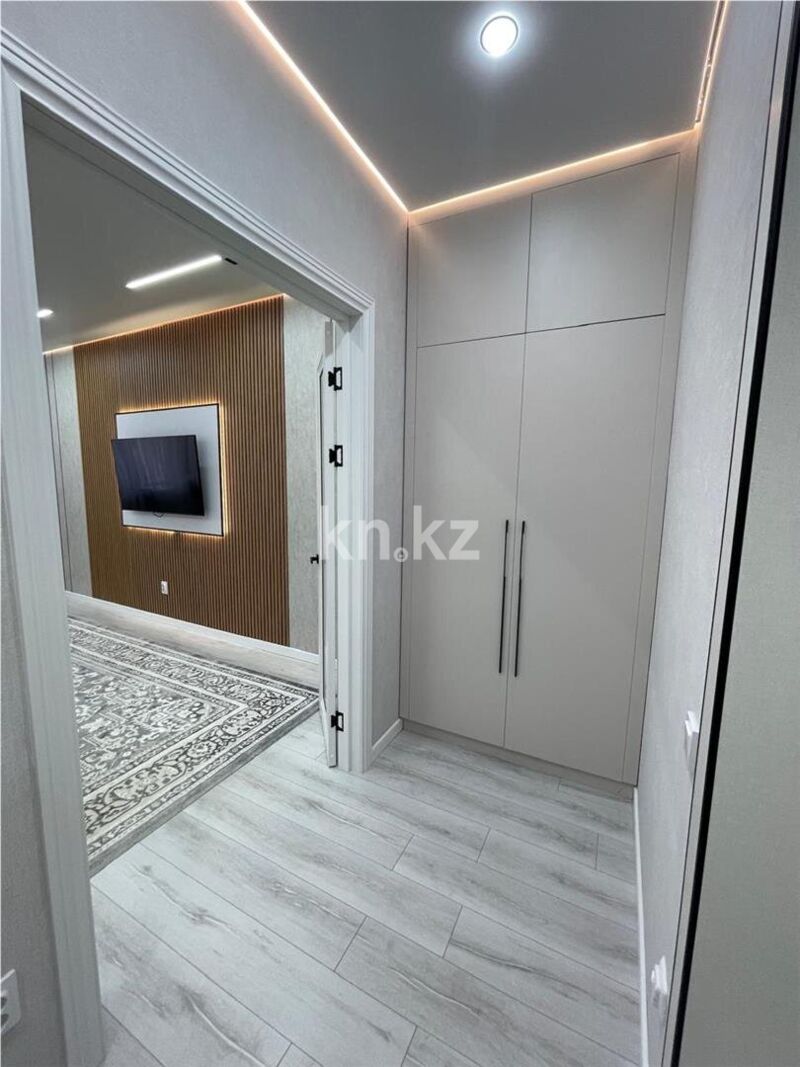 Продажа 3-комнатной квартиры, 100 м² - Продажа квартир в новостройках Караганды - страница 9 фото 4 из 17