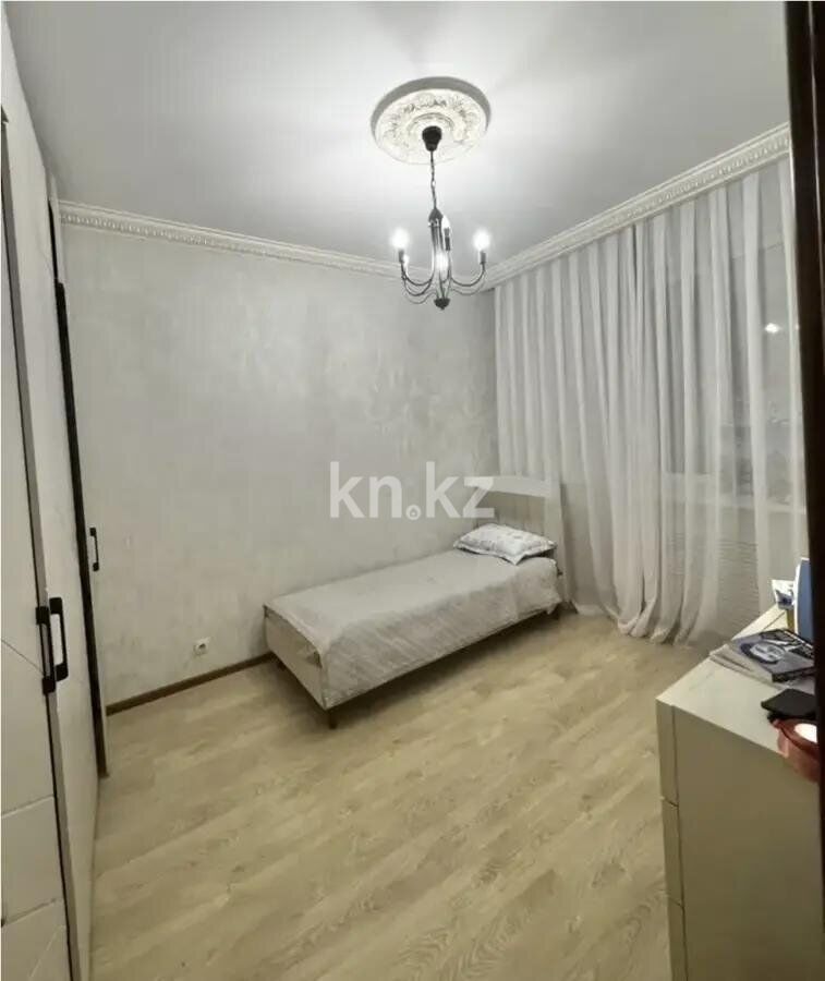 Продажа 4-комнатной квартиры, 160 м² - Продажа четырехкомнатных квартир от собственников в Астане - страница 2 фото 2 из 5