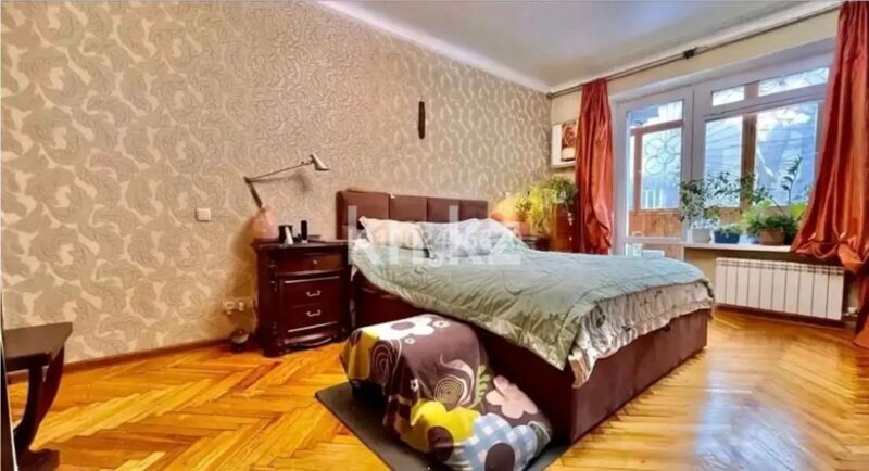 Продажа 2-комнатной квартиры, 63 м² - Продажа двухкомнатных квартир в кирпичном доме в Алматы - страница 7 фото 1 из 6