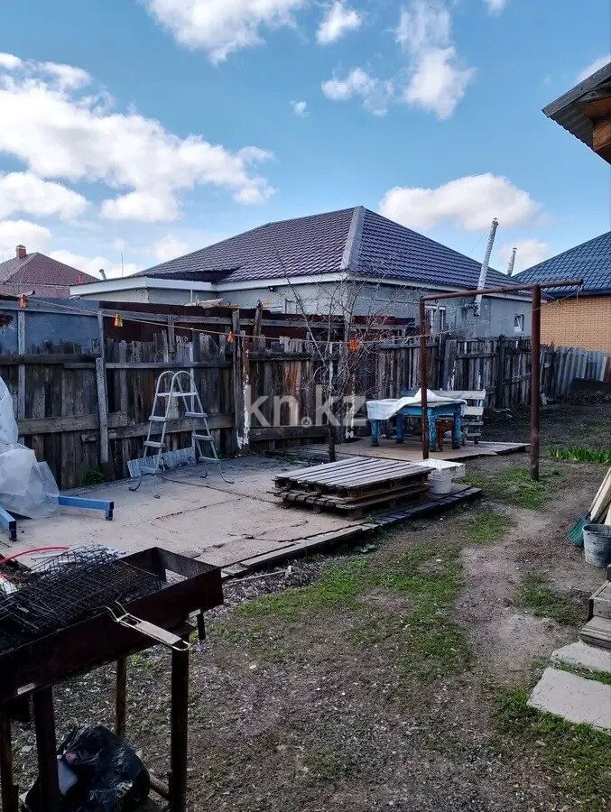 Продажа 3-комнатного дома, 59 м² - Продажа трехкомнатных домов, коттеджей от собственников в Уральске фото 4 из 12