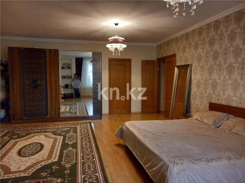 Продажа 4-комнатной квартиры, 163 м² - Продажа четырехкомнатных квартир в кирпичном доме в Казахстане - страница 19 фото 5 из 20