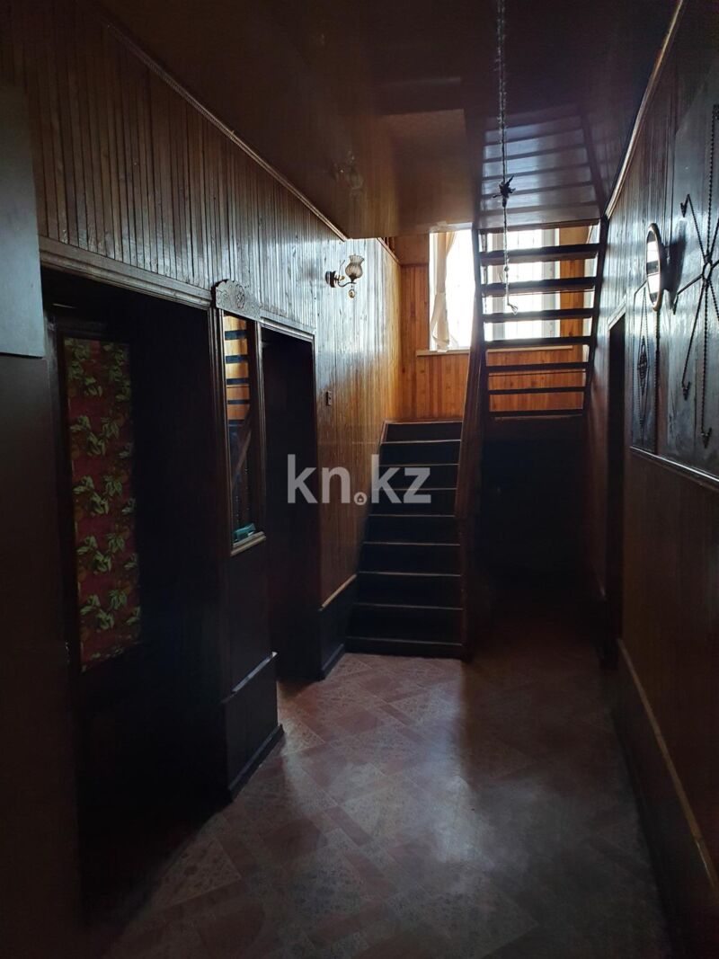 Продажа 6-комнатного дома, 238 м² - Продажа домов, коттеджей в Караганде - страница 6 фото 8 из 15