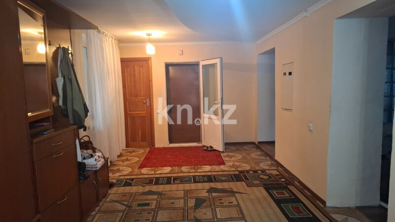 Продажа 5-комнатного дома, 300 м² - Продажа домов, коттеджей в Казахстане - страница 8 фото 7 из 14