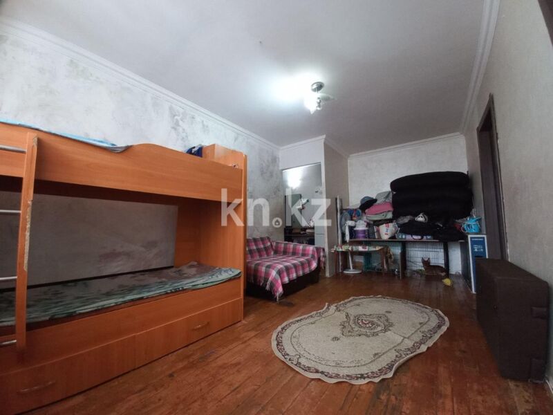 Продажа 3-комнатной квартиры, 48 м² - Продажа квартир в Казахстане - страница 16 фото 1 из 16