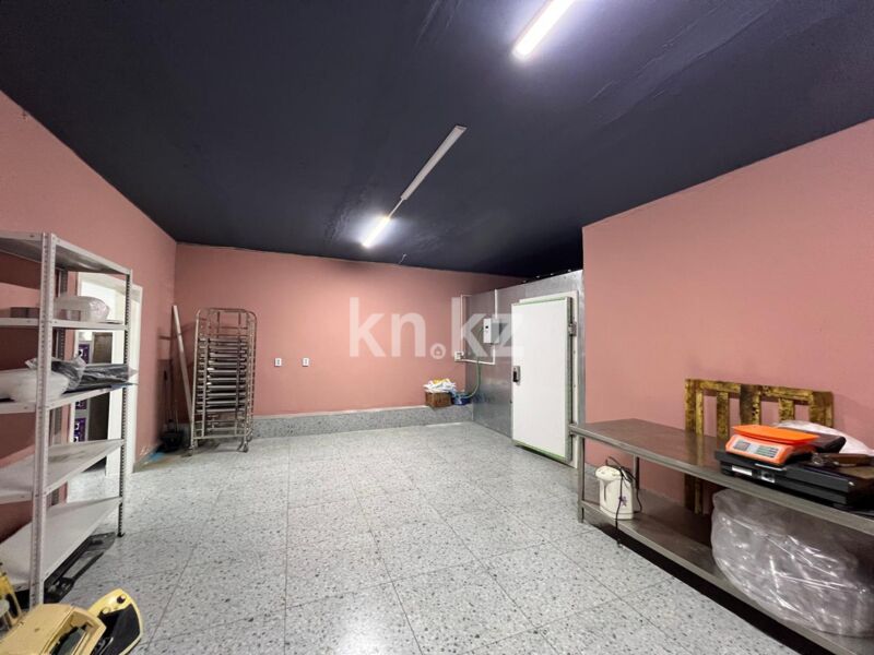 Продажа помещения, 80 м² - Продажа офисных и торговых помещений в Караганде фото 7 из 9