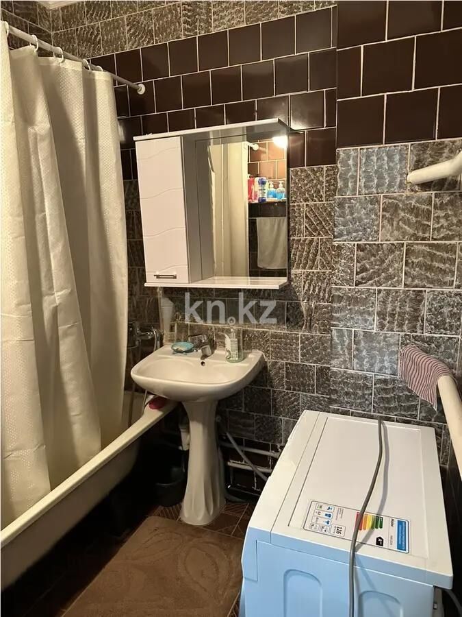 Продажа 2-комнатной квартиры, 50 м² - Продажа квартир в кирпичном доме в Алматы - страница 2 фото 4 из 5