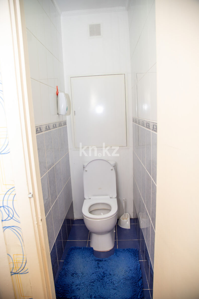 Продажа 2-комнатной квартиры, 50 м² - Продажа жилой и коммерческой недвижимости в Усть-Каменогорске фото 4 из 8