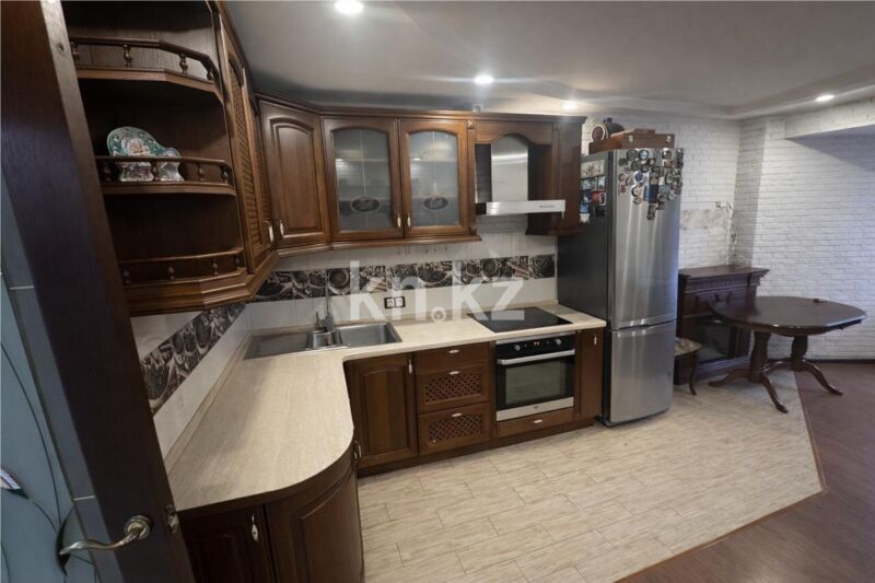 Продажа 3-комнатной квартиры, 52 м² - Продажа квартир в районе Михайловка в Караганде фото 2 из 11