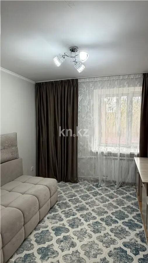 Продажа 3-комнатной квартиры, 69 м² - Продажа трехкомнатных квартир в кирпичном доме в Караганде - страница 3 фото 2 из 7
