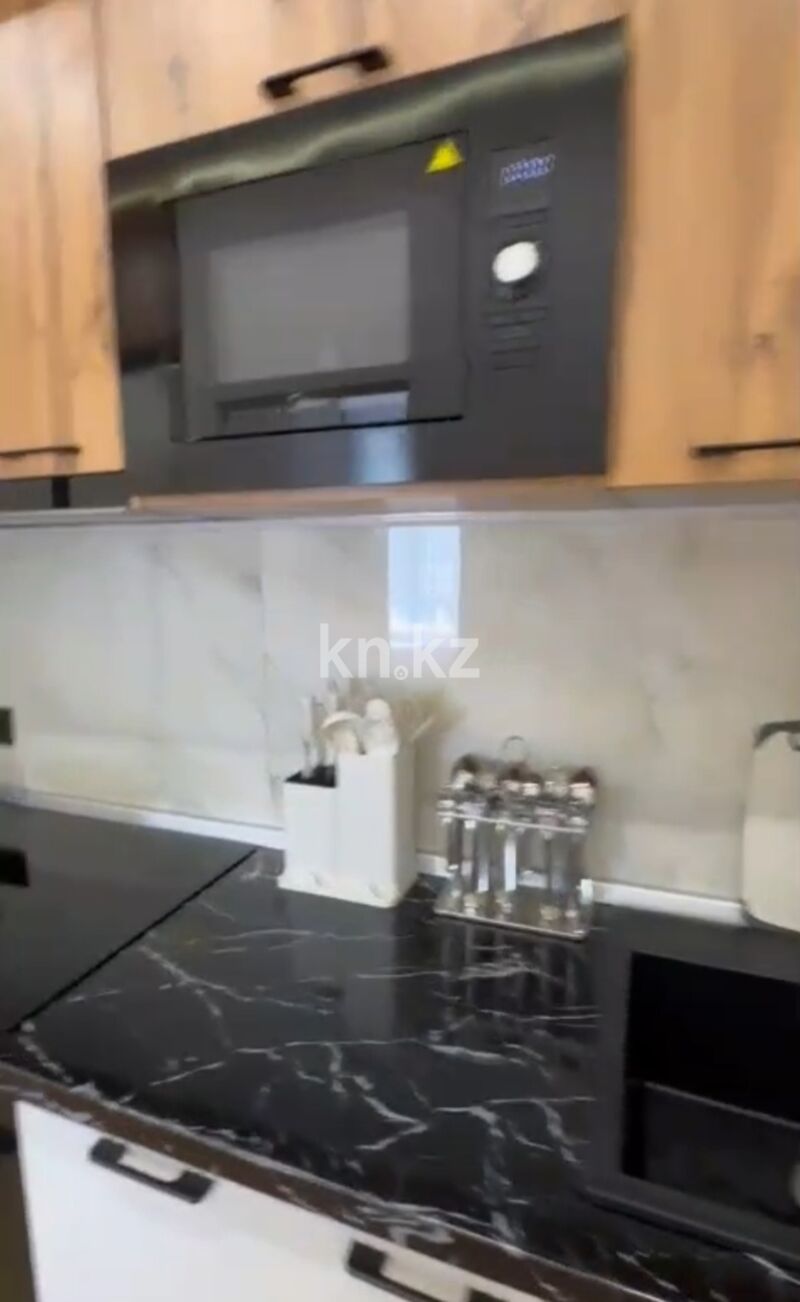 Аренда 4-комнатной квартиры посуточно, 100 м² - Аренда квартир посуточно в Ауэзовском р-не Алматы фото 4 из 25