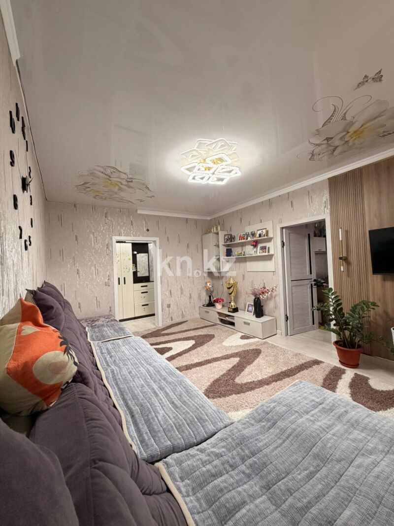 Продажа 3-комнатной квартиры, 62.8 м² - Продажа трехкомнатных квартир в Михайловке Караганды фото 3 из 18