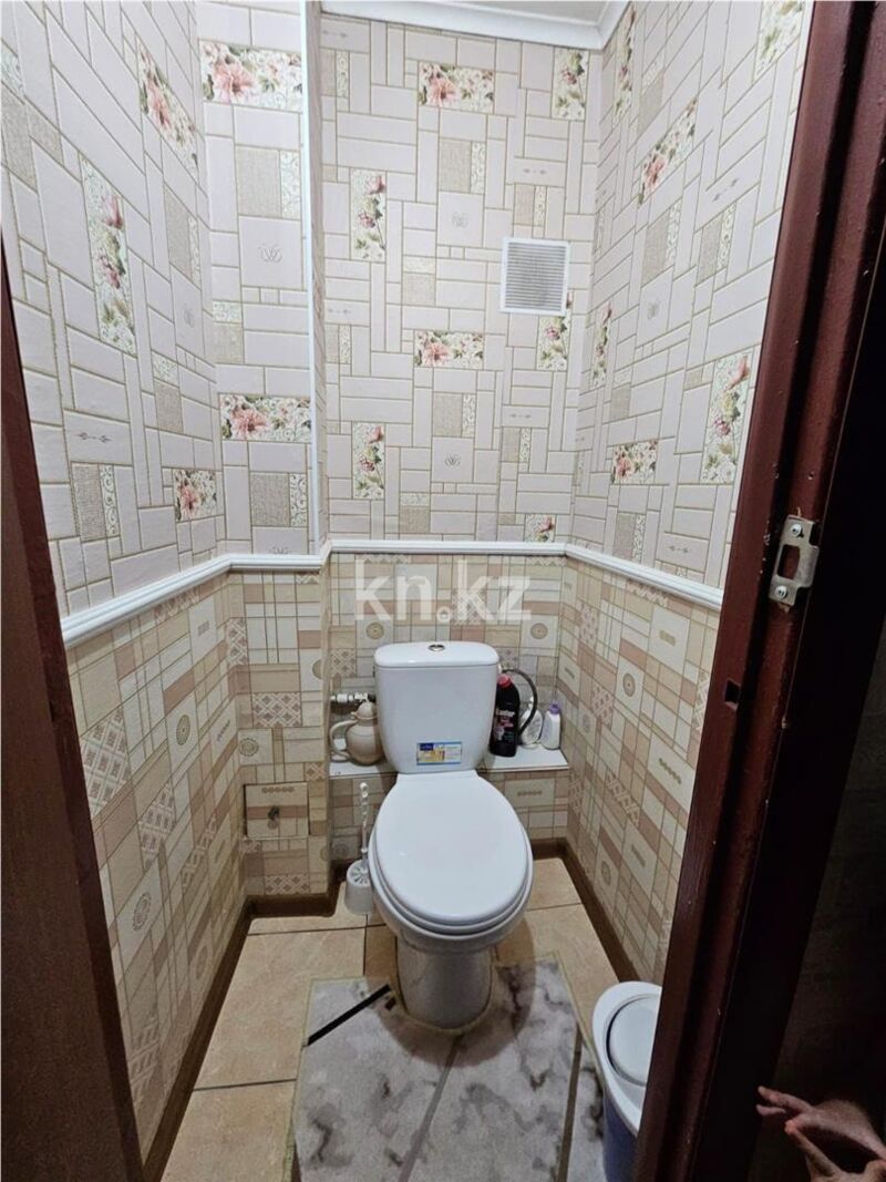 Продажа 3-комнатной квартиры, 61 м² - Продажа трехкомнатных квартир в Майкудуке Караганды - страница 10 фото 7 из 12