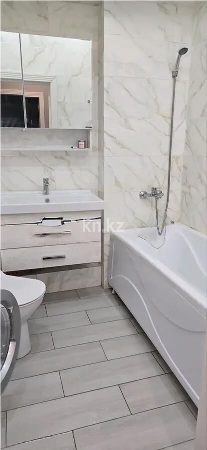 Продажа 1-комнатной квартиры, 43 м² - Продажа однокомнатных квартир в р-не Сарайшык Астаны - страница 10 фото 3 из 4