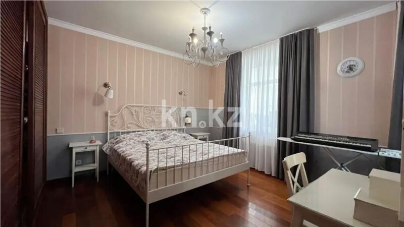 Продажа 6-комнатной квартиры, 280 м² - Продажа пятикомнатных и более квартир в кирпичном доме в Казахстане фото 2 из 4