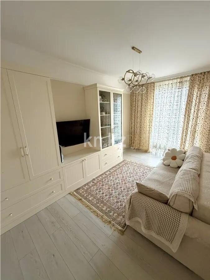 Продажа 6-комнатной квартиры, 200 м² - Продажа квартир в новостройках Астаны - страница 37 фото 1 из 7