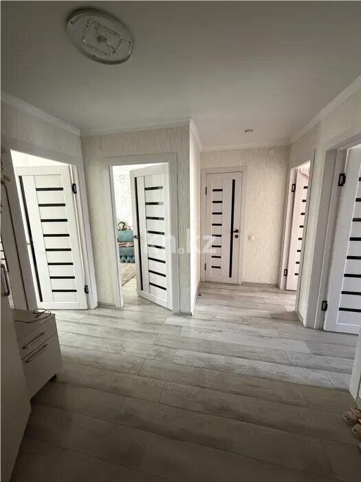 Продажа 3-комнатной квартиры, 58 м² - Продажа трехкомнатных квартир в Майкудуке Караганды - страница 4 фото 6 из 7