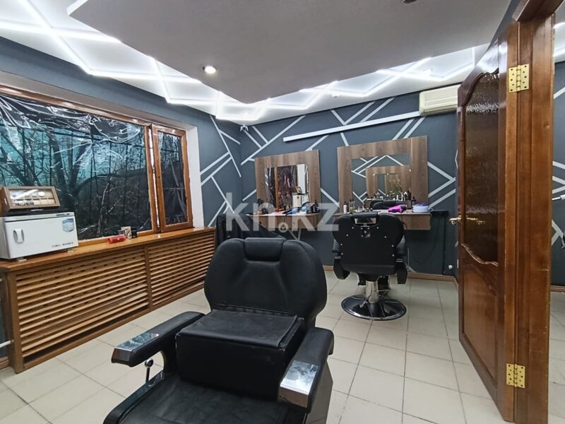 Продажа помещения, 42.1 м² - Продажа офисных и торговых помещений в Караганде фото 3 из 8
