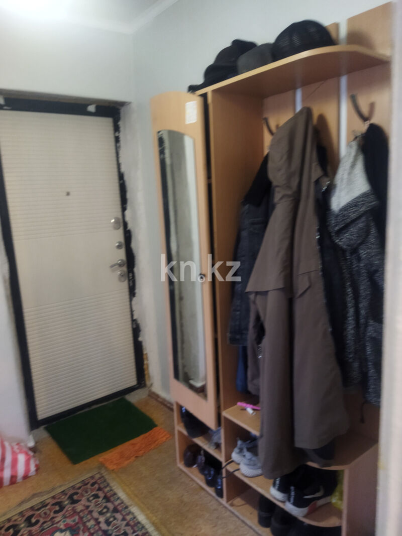 Продажа 4-комнатной квартиры, 60 м² - Продажа четырехкомнатных квартир в Караганде - страница 3 фото 6 из 7