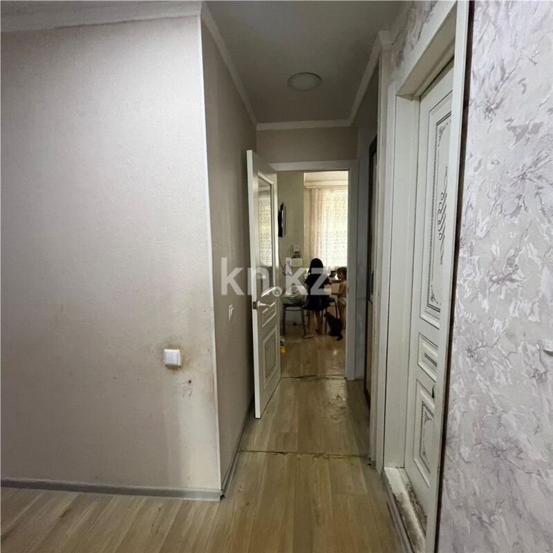Продажа 3-комнатной квартиры, 63 м² - Продажа квартир на Юго-Востоке Караганды фото 6 из 8