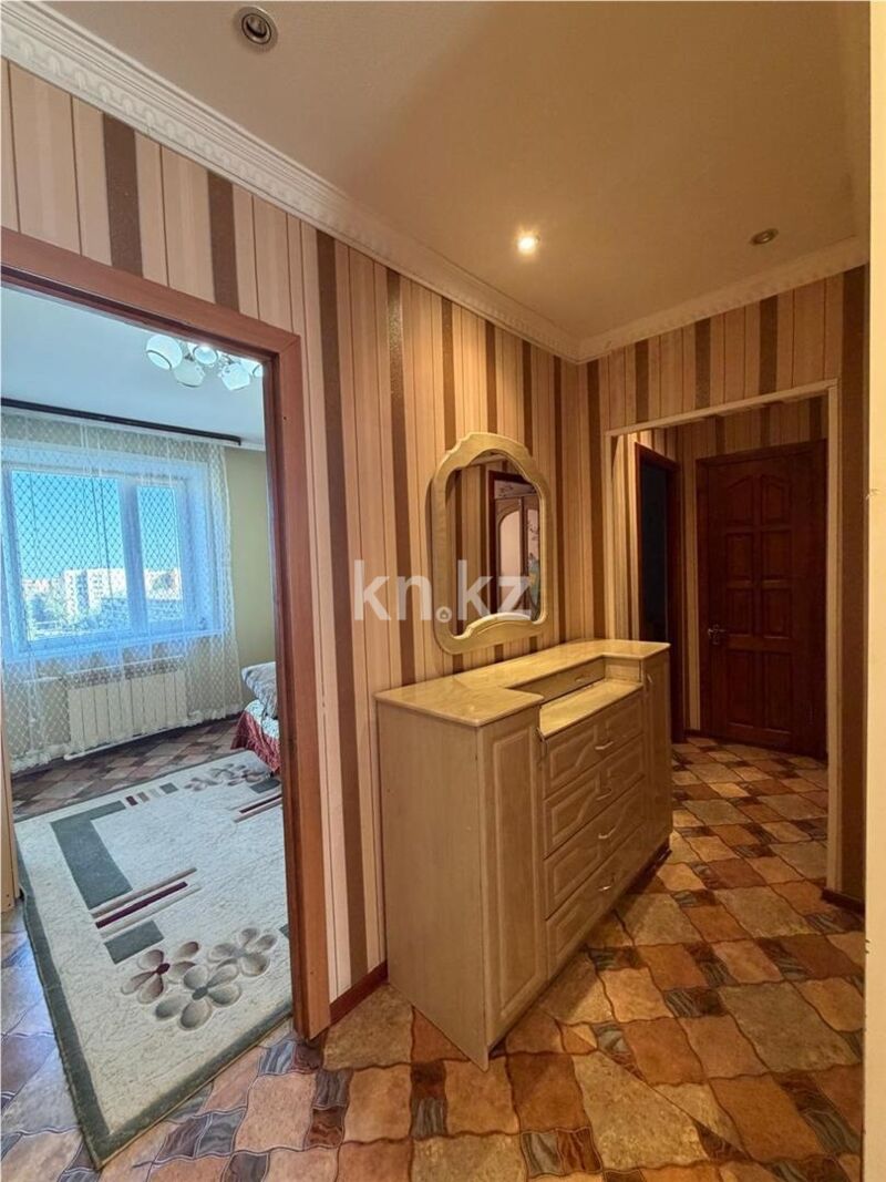 Продажа 4-комнатной квартиры, 83 м² - Продажа четырехкомнатных квартир в панельном доме в Караганде - страница 3 фото 14 из 16