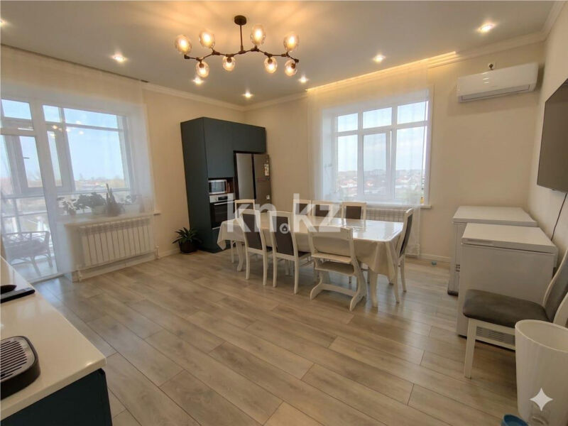 Продажа 4-комнатной квартиры, 124 м² - Продажа четырехкомнатных квартир в кирпичном доме в Караганде - страница 7 фото 9 из 15