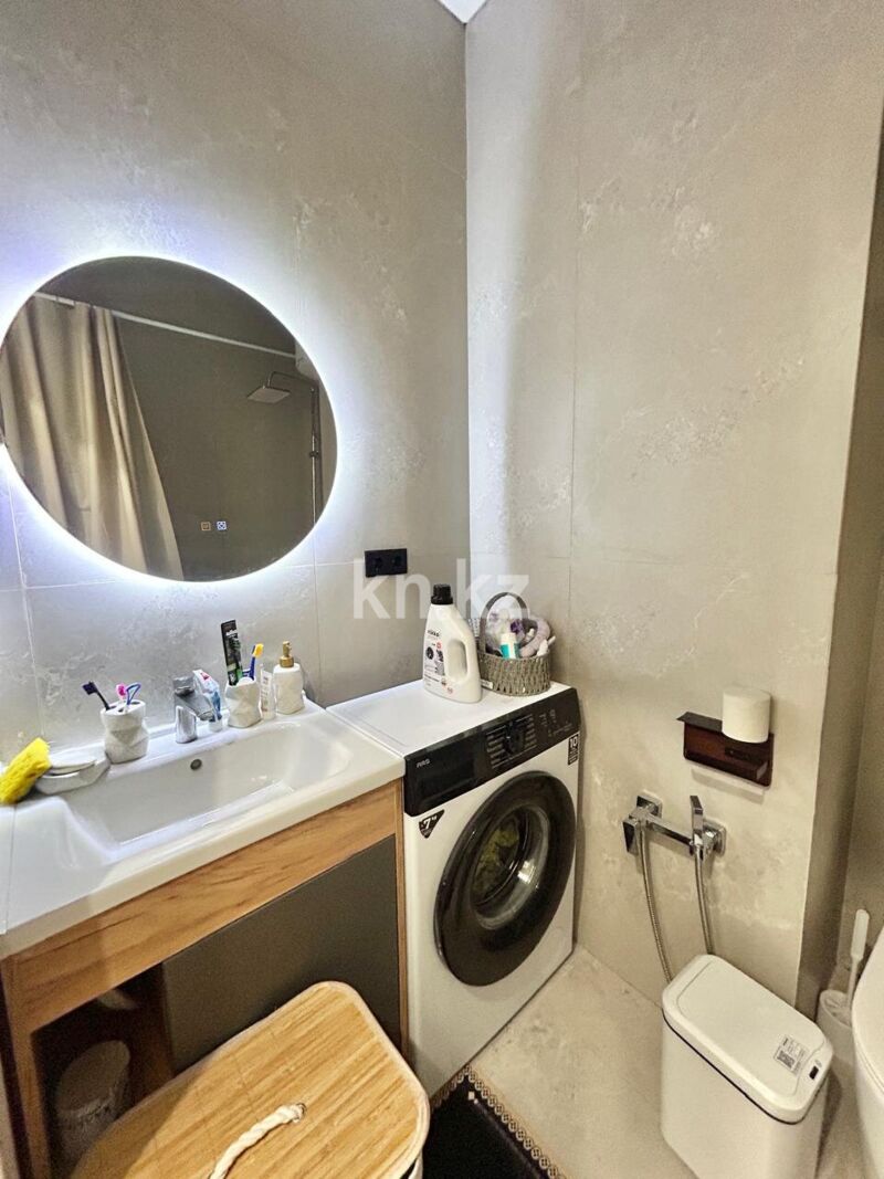 Продажа 2-комнатной квартиры, 50 м² - Продажа недвижимости в Караганде - страница 2 фото 11 из 14