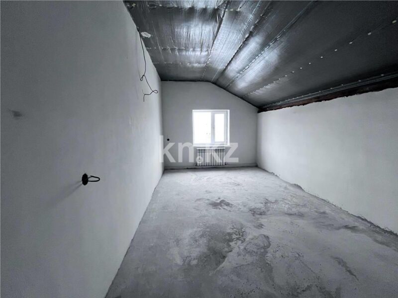 Продажа 4-комнатного дома, 222.9 м² - Продажа домов, коттеджей в Караганде - страница 6 фото 29 из 56