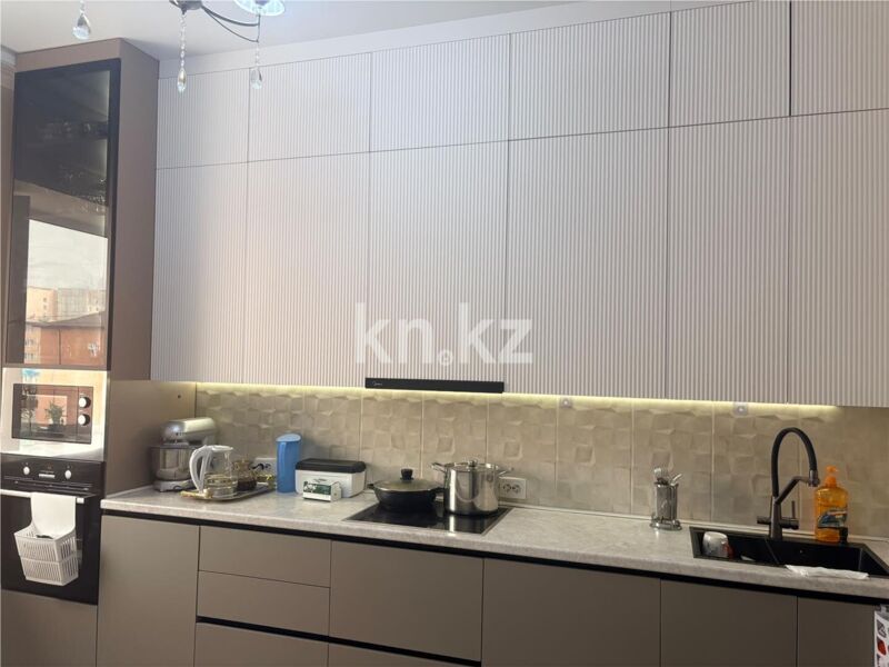 Продажа 3-комнатной квартиры, 92 м² - Продажа трехкомнатных квартир в кирпичном доме в Караганде фото 17 из 26