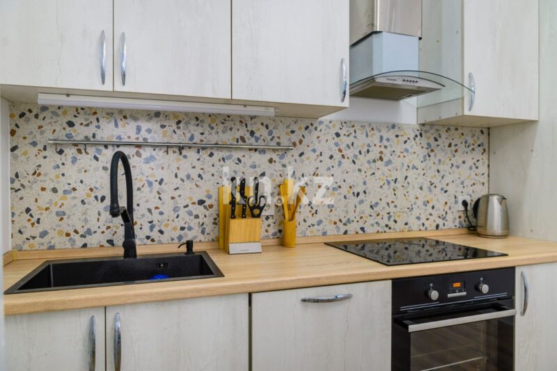 Аренда 3-комнатной квартиры посуточно, 75 м² - Аренда трехкомнатных квартир посуточно в Алматы фото 15 из 18