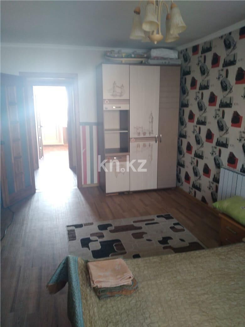 Продажа 3-комнатной квартиры, 70 м² - Продажа трехкомнатных квартир на Юго-Востоке Караганды - страница 18 фото 4 из 10