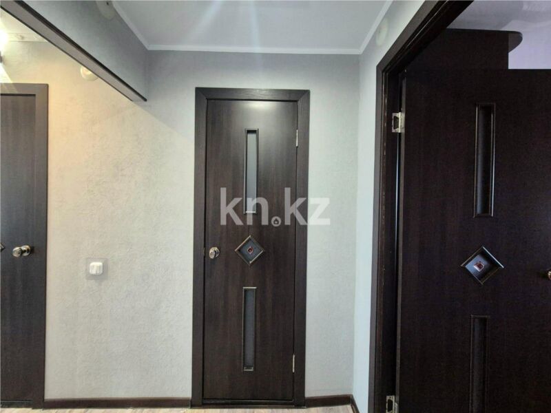 Продажа 4-комнатной квартиры, 90 м² - Продажа четырехкомнатных квартир в панельном доме в Казахстане - страница 17 фото 15 из 20