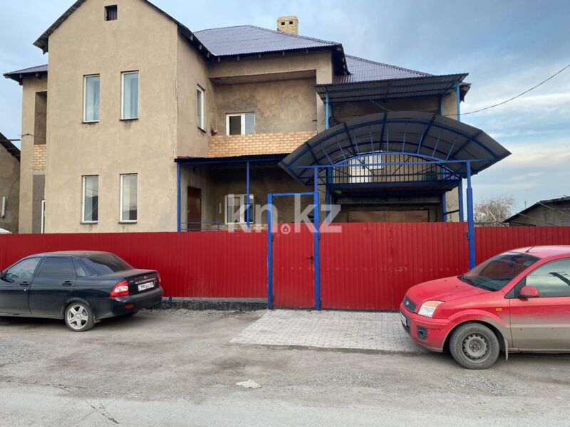 Продажа 7-комнатного дома, 400 м² - Продажа домов, коттеджей в Караганде - страница 2 фото 1 из 1