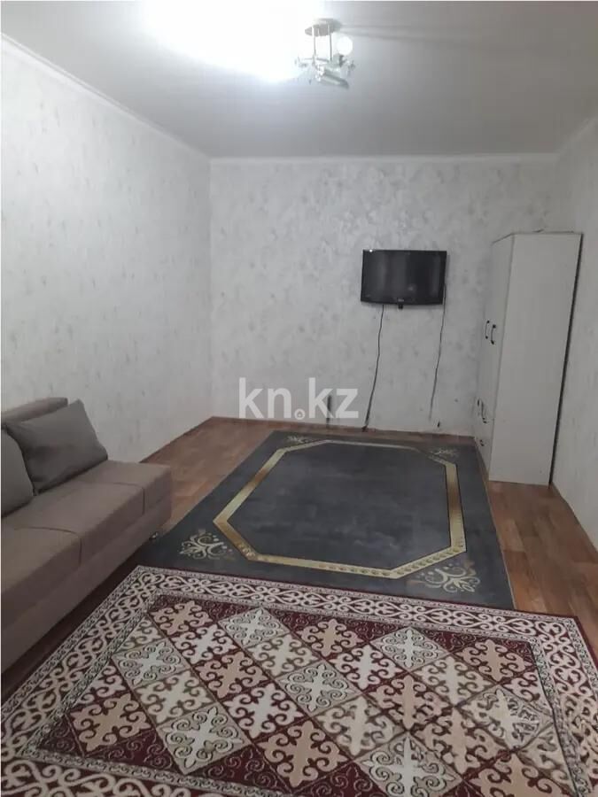 Продажа 1-комнатной квартиры, 40 м² - Продажа однокомнатных квартир в Жетысуском р-не Алматы - страница 8 фото 1 из 3