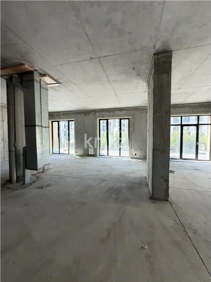Продажа 2-комнатной квартиры, 84 м² - Продажа двухкомнатных квартир в Медеуском р-не Алматы - страница 8 фото 1 из 2