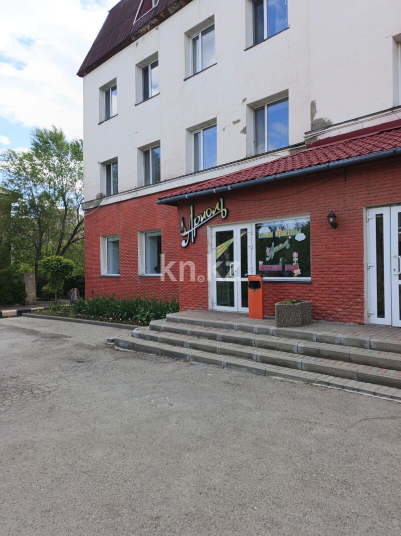 Продажа помещения, 215.1 м² - Продажа офисных и торговых помещений в Караганде фото 1 из 5