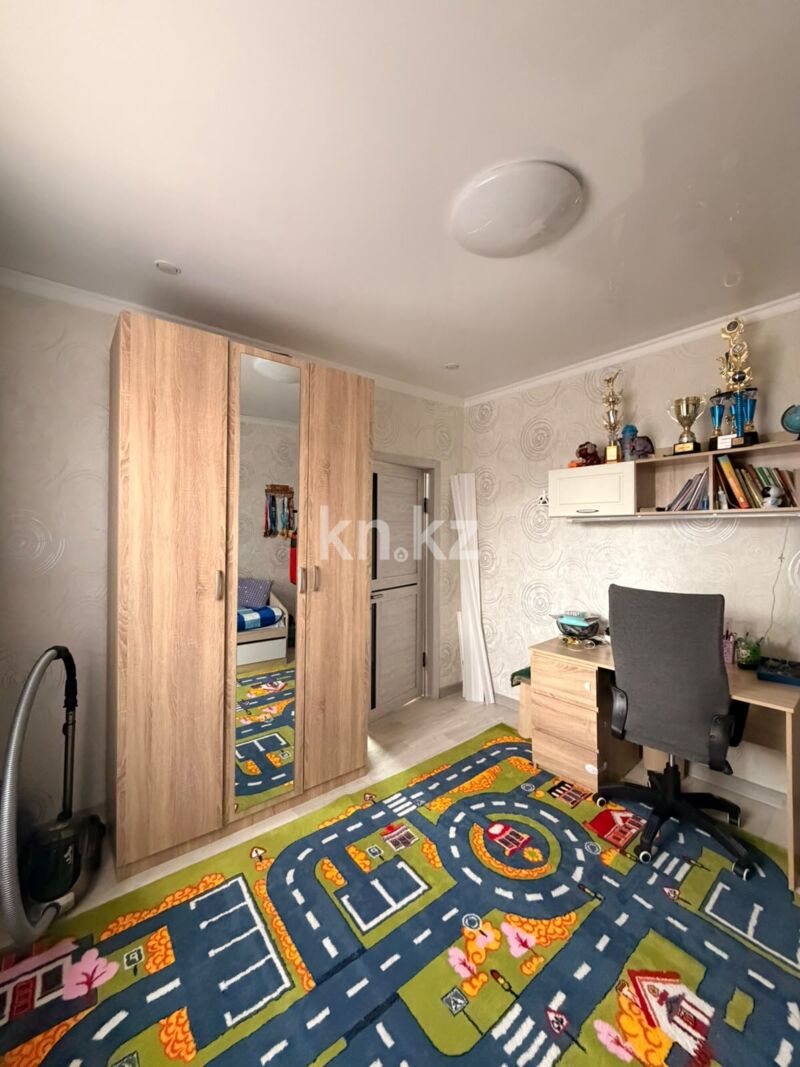Продажа 3-комнатной квартиры, 62.8 м² - Продажа трехкомнатных квартир в Михайловке Караганды фото 8 из 18