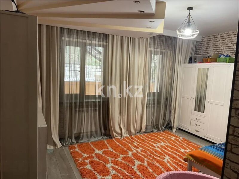 Продажа 7-комнатной квартиры, 246 м² - Продажа пятикомнатных и более квартир в Медеуском р-не Алматы фото 5 из 14