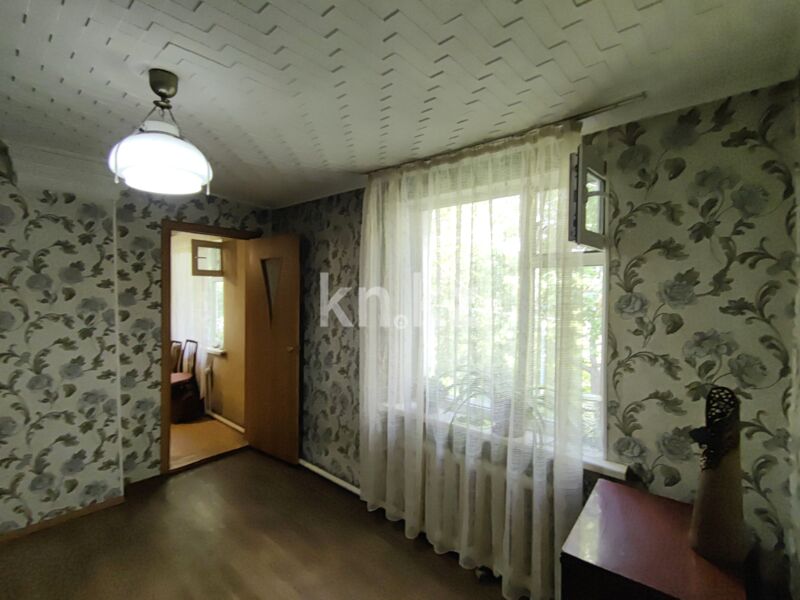 Продажа 4-комнатного дома, 80 м² - Продажа домов, коттеджей в Караганде - страница 7 фото 13 из 38