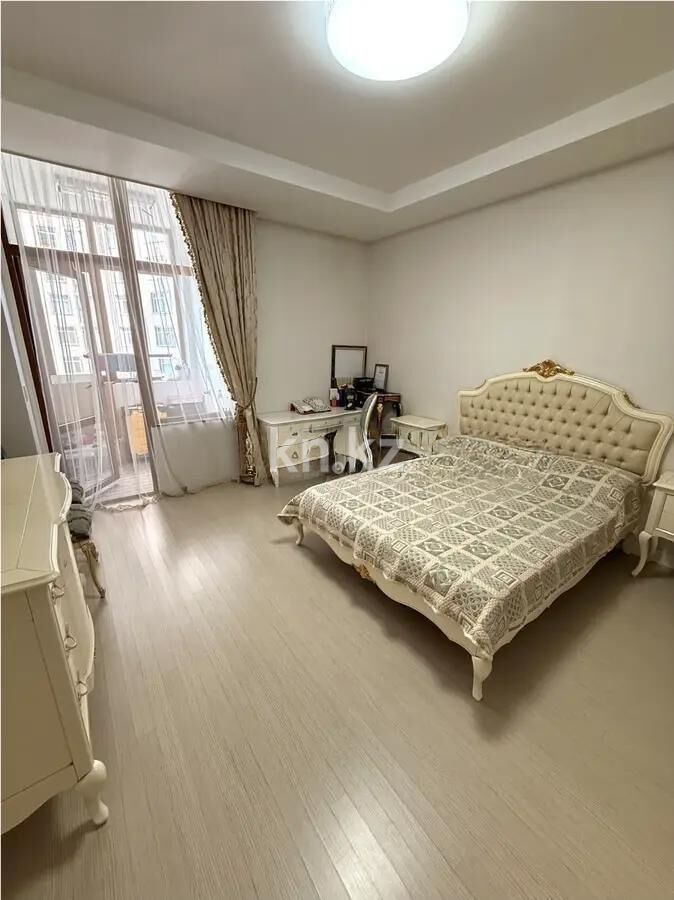 Продажа 4-комнатной квартиры, 163 м² - Продажа четырехкомнатных квартир в блочном доме в Казахстане - страница 9 фото 3 из 7