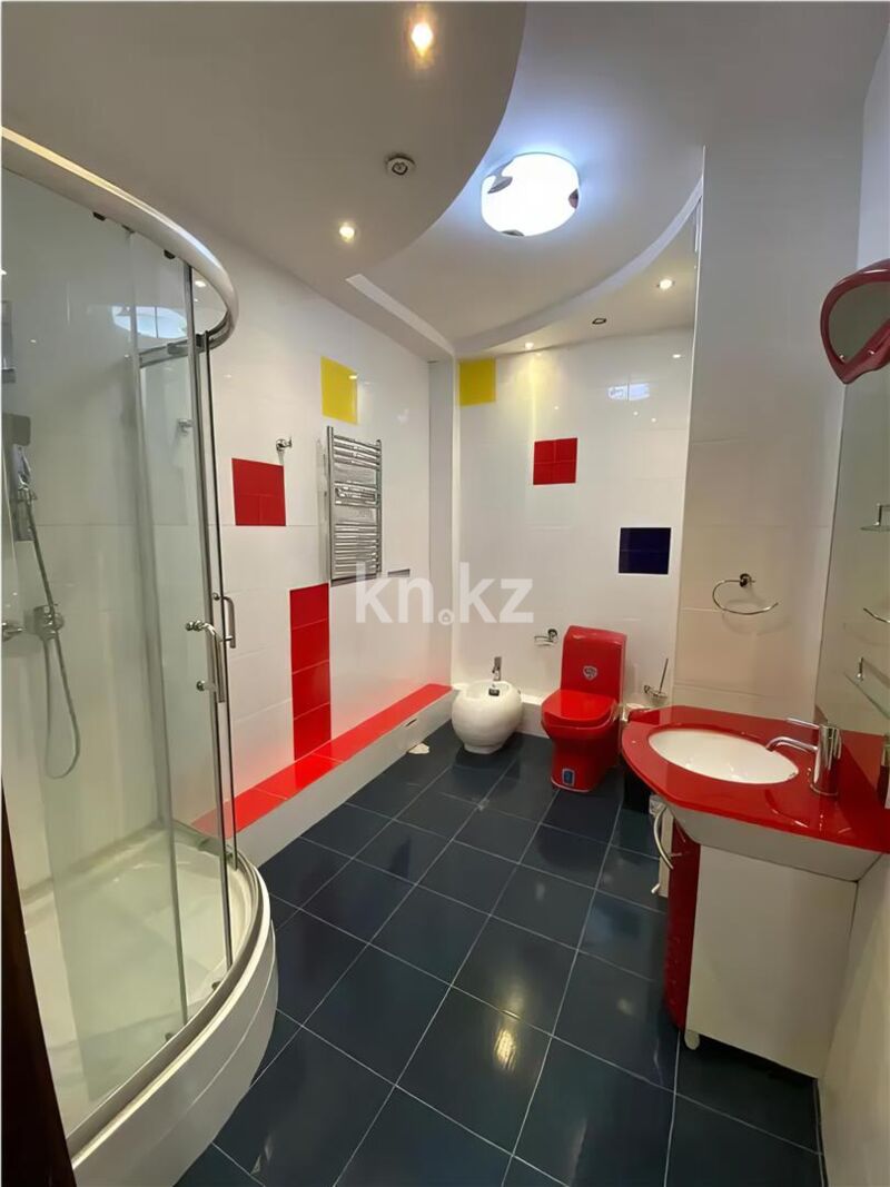Продажа 8-комнатной квартиры, 420 м² - Продажа пятикомнатных и более квартир в Медеуском р-не Алматы фото 12 из 13