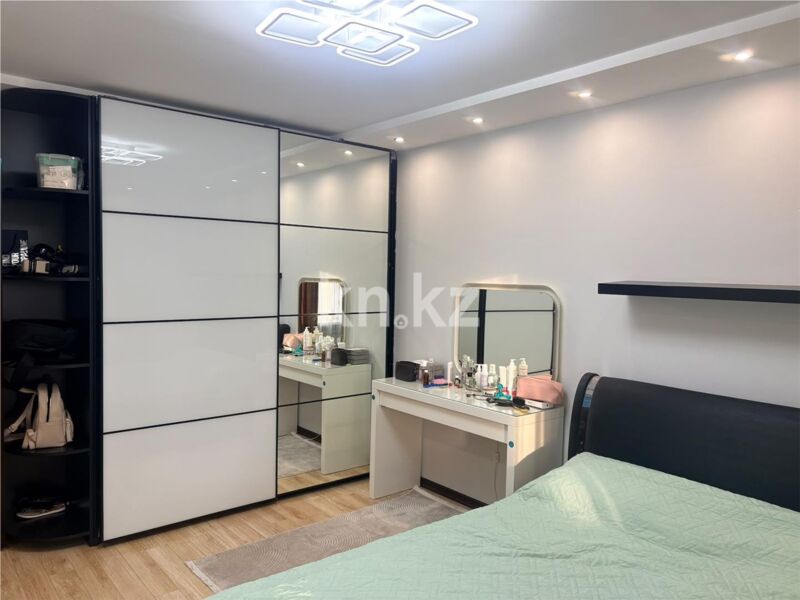 Продажа 3-комнатной квартиры, 70 м² - Продажа трехкомнатных квартир в кирпичном доме в Караганде - страница 9 фото 1 из 23