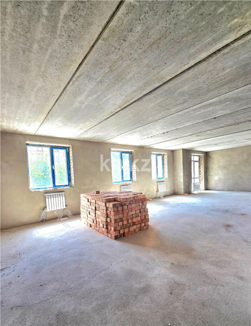 Продажа 4-комнатной квартиры, 76 м² - Продажа четырехкомнатных квартир в кирпичном доме в Караганде - страница 6 фото 7 из 13
